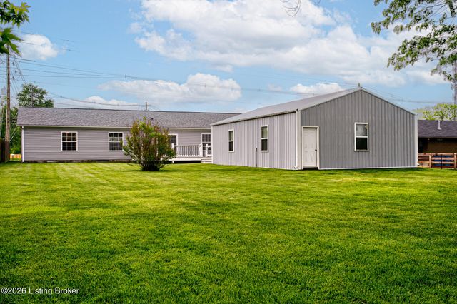 3411 Cedar Point Ln, La Grange, KY 40031