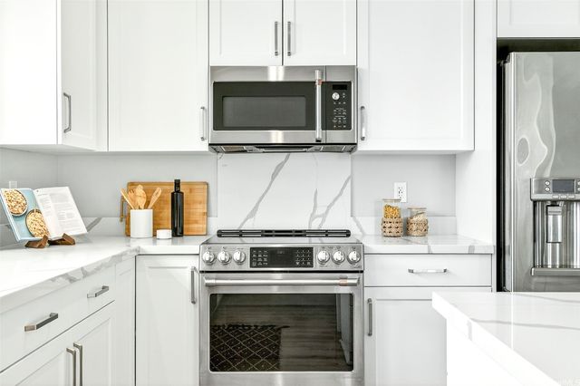 91-1101 Franklin D Roosevelt Avenue 106, Kapolei, HI 96707