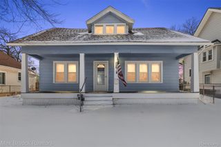 357 W Harry Avenue, Hazel Park, MI 48030