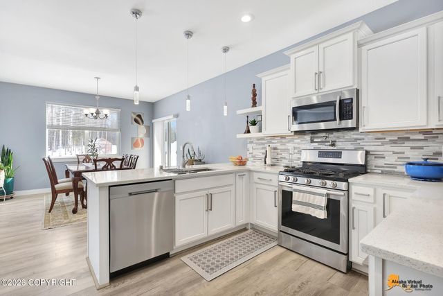 6565 W Creeksedge Drive, Wasilla, AK 99623