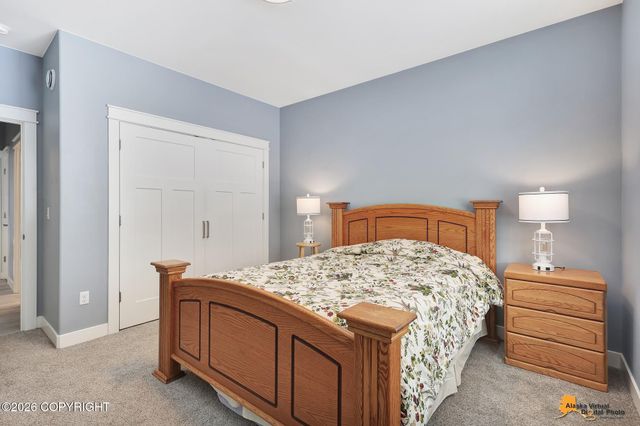 6565 W Creeksedge Drive, Wasilla, AK 99623