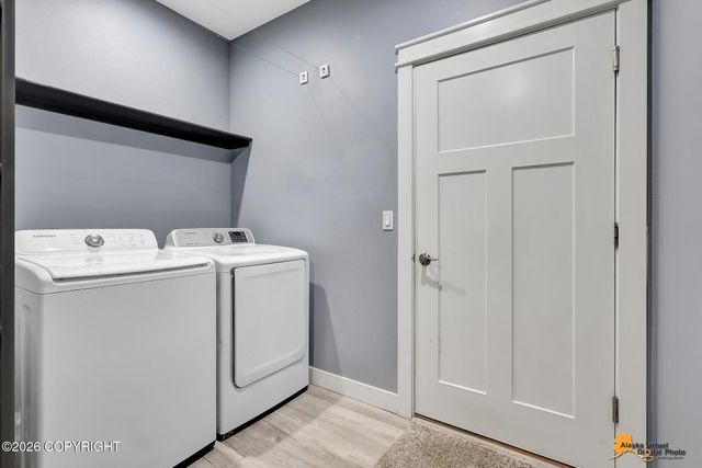 6565 W Creeksedge Drive, Wasilla, AK 99623