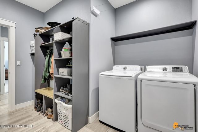 6565 W Creeksedge Drive, Wasilla, AK 99623