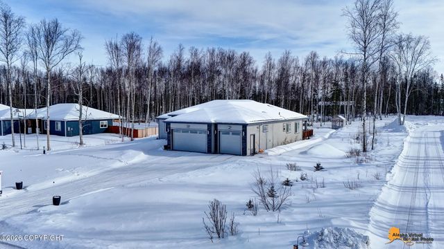 6565 W Creeksedge Drive, Wasilla, AK 99623