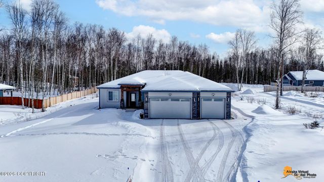 6565 W Creeksedge Drive, Wasilla, AK 99623