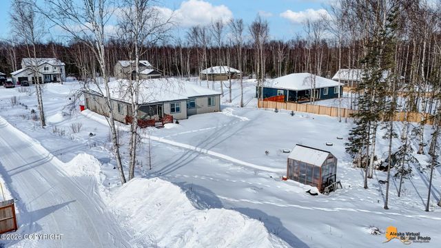 6565 W Creeksedge Drive, Wasilla, AK 99623