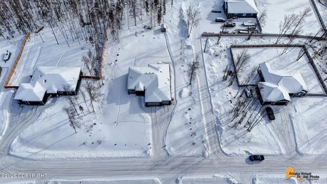6565 W Creeksedge Drive, Wasilla, AK 99623