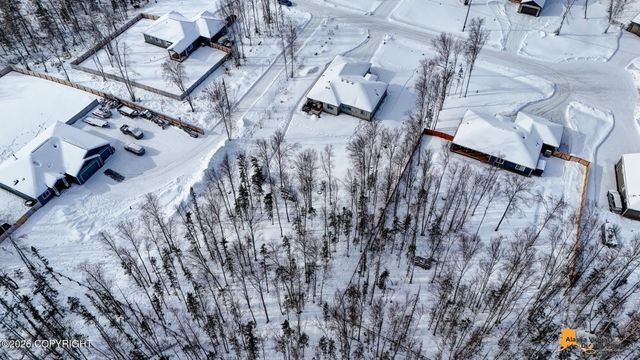 6565 W Creeksedge Drive, Wasilla, AK 99623