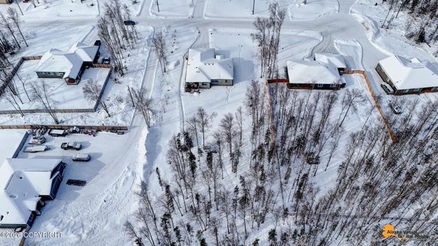 6565 W Creeksedge Drive, Wasilla, AK 99623