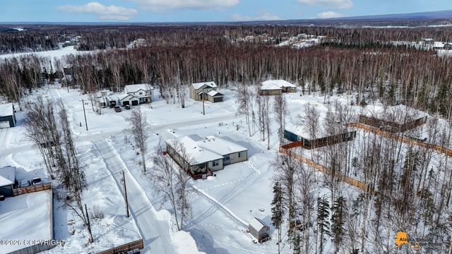 6565 W Creeksedge Drive, Wasilla, AK 99623
