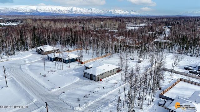 6565 W Creeksedge Drive, Wasilla, AK 99623
