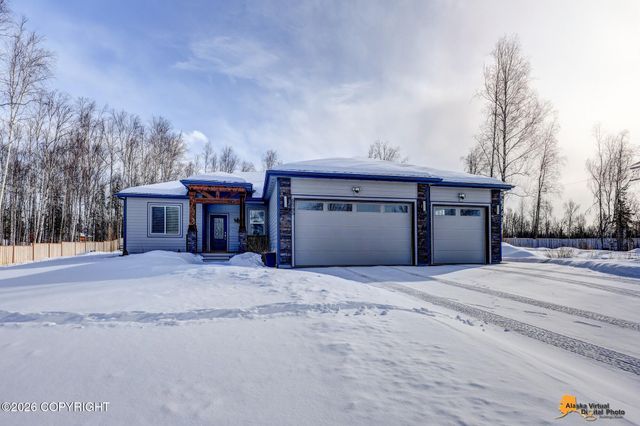 6565 W Creeksedge Drive, Wasilla, AK 99623