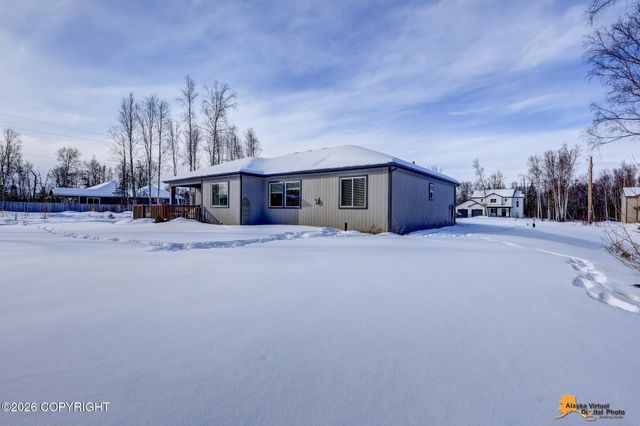 6565 W Creeksedge Drive, Wasilla, AK 99623