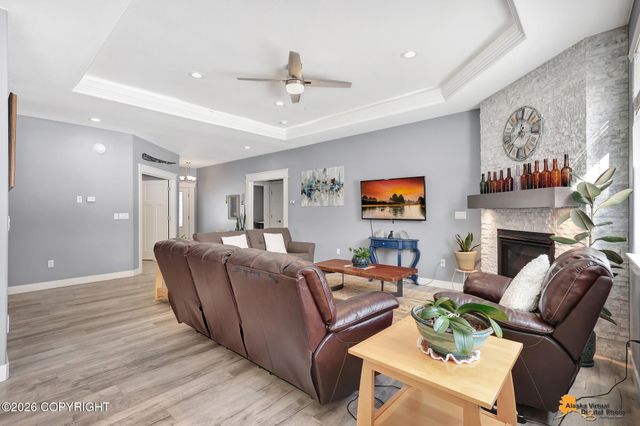 6565 W Creeksedge Drive, Wasilla, AK 99623