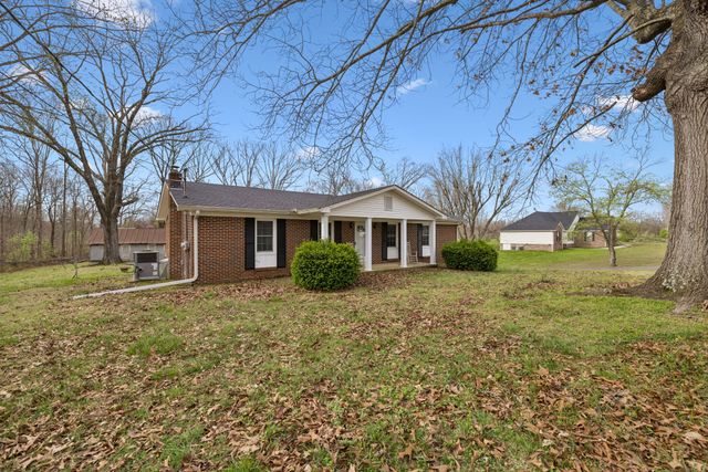3335 Hill Town Rd, Santa Fe, TN 38482