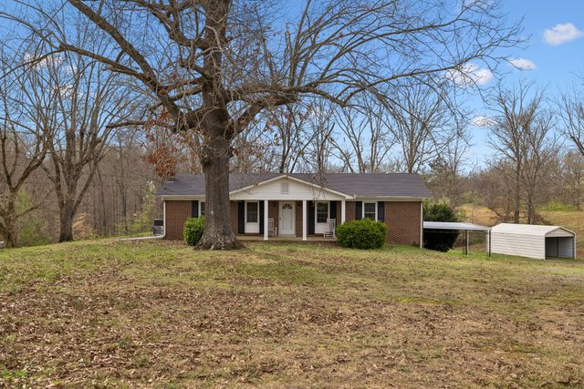 3335 Hill Town Rd, Santa Fe, TN 38482