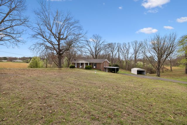 3335 Hill Town Rd, Santa Fe, TN 38482