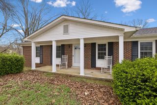 3335 Hill Town Rd, Santa Fe, TN 38482