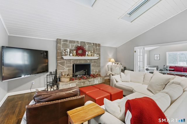 324 Old Farms Road, Simsbury, CT 06070