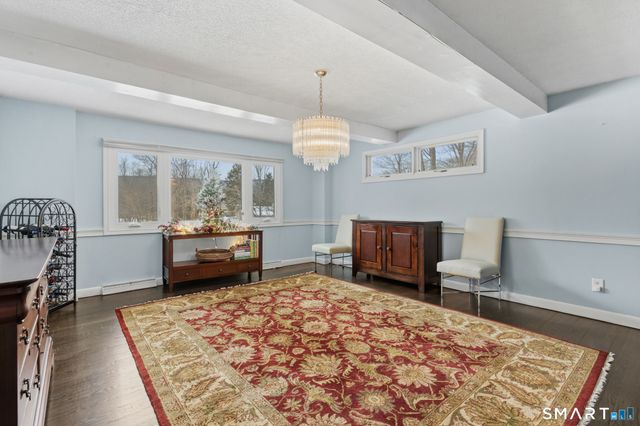 324 Old Farms Road, Simsbury, CT 06070