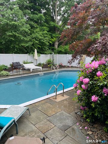 324 Old Farms Road, Simsbury, CT 06070