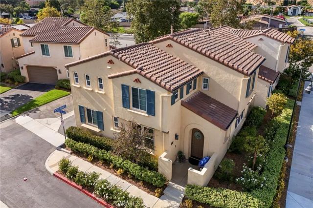 31770 Paseo Bonito, Castaic, CA 91384