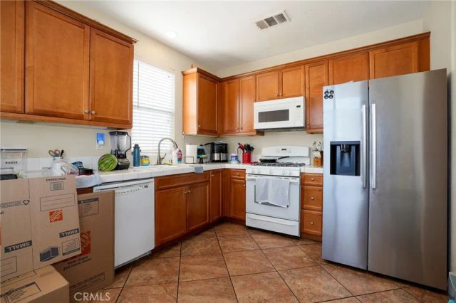 31770 Paseo Bonito, Castaic, CA 91384