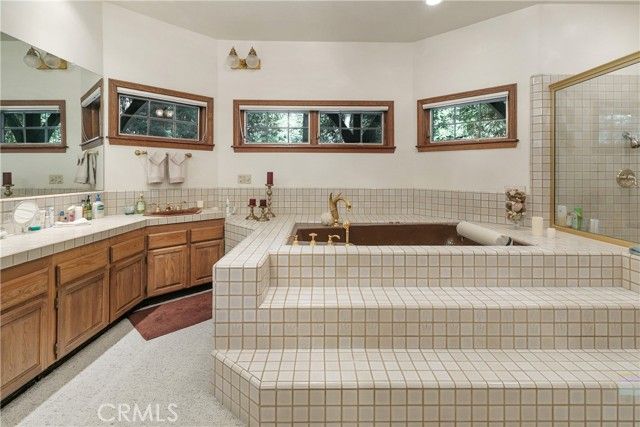 27421 Cedarwood Drive, Lake Arrowhead, CA 92352