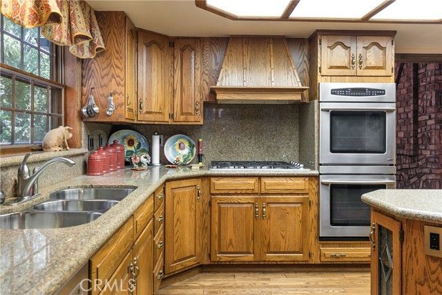 27421 Cedarwood Drive, Lake Arrowhead, CA 92352