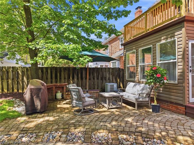 3854 Meadowbrook Boulevard, University Heights, OH 44118
