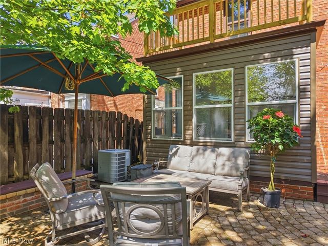 3854 Meadowbrook Boulevard, University Heights, OH 44118