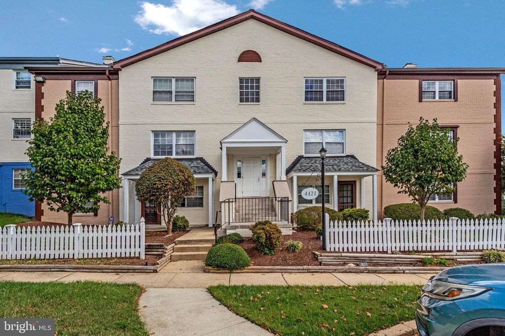 4421 ROMLON ST #204, Beltsville, MD 20705
