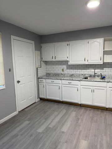 117 Buckeye Circle, Columbus, OH 43217