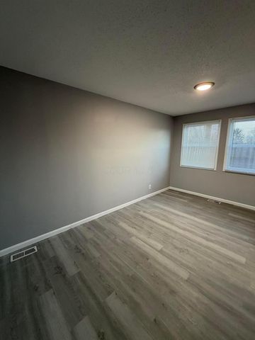 117 Buckeye Circle, Columbus, OH 43217