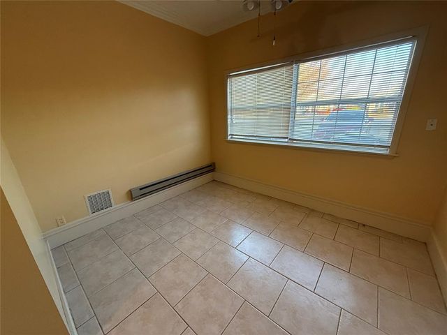 1908 N Bdwy Avenue, Shawnee, OK 74804