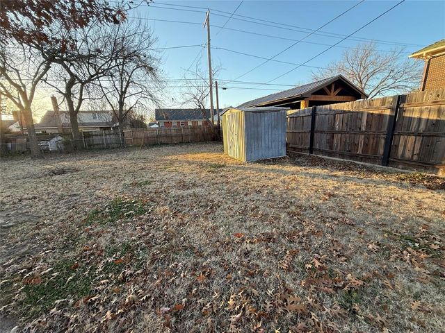 1908 N Bdwy Avenue, Shawnee, OK 74804