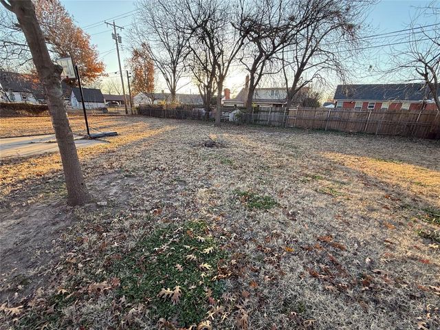 1908 N Bdwy Avenue, Shawnee, OK 74804