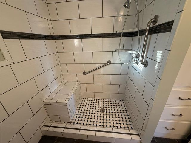 1908 N Bdwy Avenue, Shawnee, OK 74804