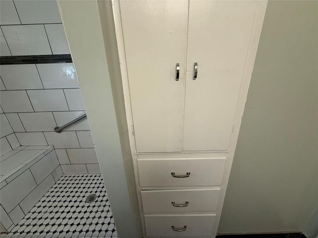 1908 N Bdwy Avenue, Shawnee, OK 74804