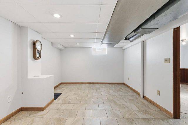 1239 Walton AVENUE, Racine, WI 53402