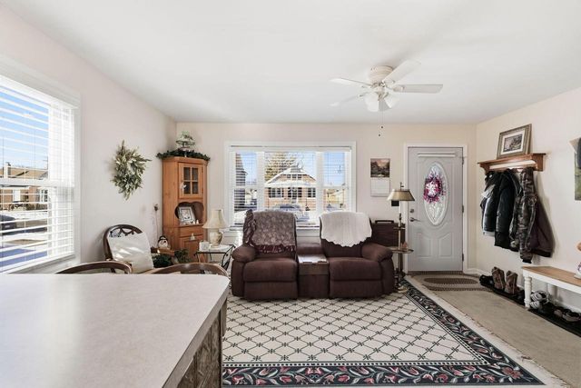 1239 Walton AVENUE, Racine, WI 53402