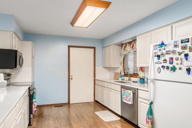 41 Badalona Circle, Hot Springs Village, AR 71909