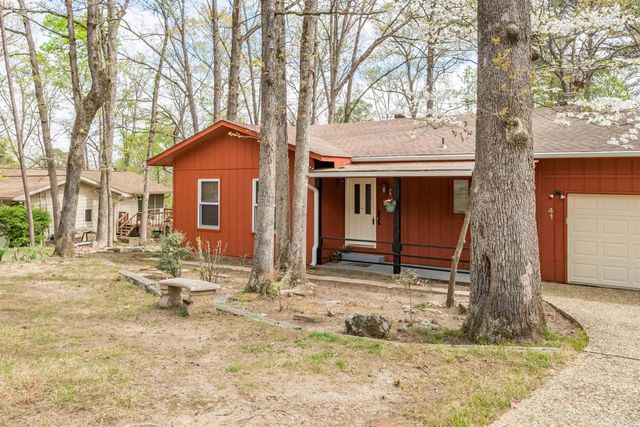41 Badalona Circle, Hot Springs Village, AR 71909