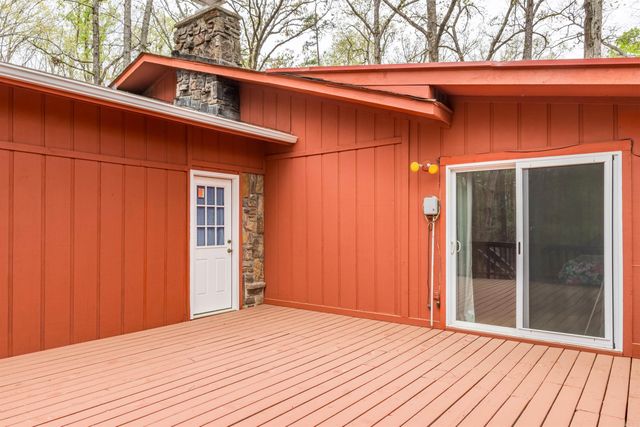 41 Badalona Circle, Hot Springs Village, AR 71909