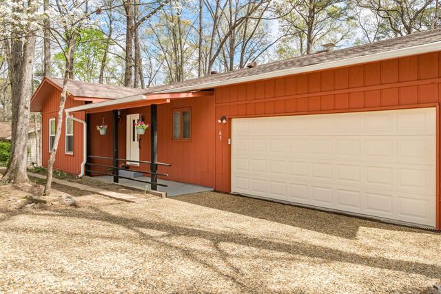 41 Badalona Circle, Hot Springs Village, AR 71909