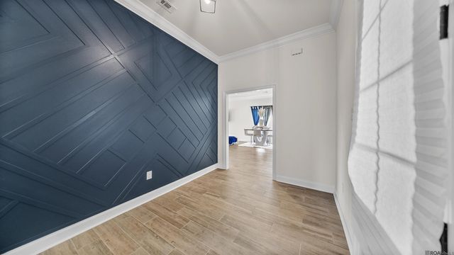 6458 Soaring Dr, Gonzales, LA 70737