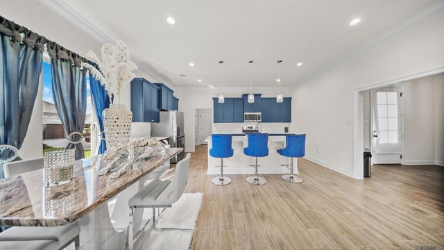 6458 Soaring Dr, Gonzales, LA 70737