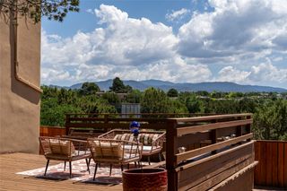 3010 Plaza Blanca, Santa Fe, NM 87507