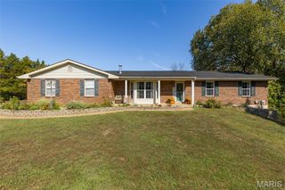 4 Cedar Creek, Festus, MO 63028