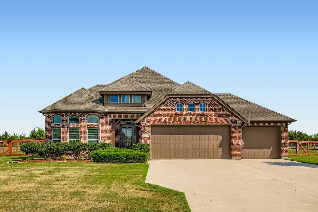 3027 Sunrise Bluff, Blue Ridge, TX 75424